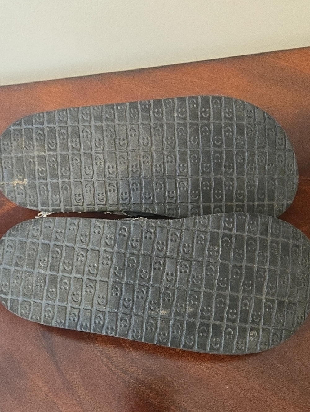 Sanuk Gray Canvas Slip-On Shoes - Picture 6 of 7